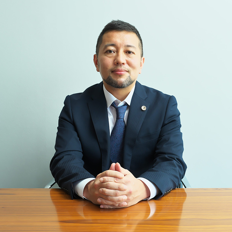 弁護士 若井亮