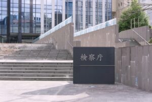 デリヘル本番で被害届を出され検察送致されるも否認を貫き不起訴になった事例
