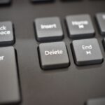 ネットの誹謗中傷を削除するには？削除依頼の方法と費用を解説