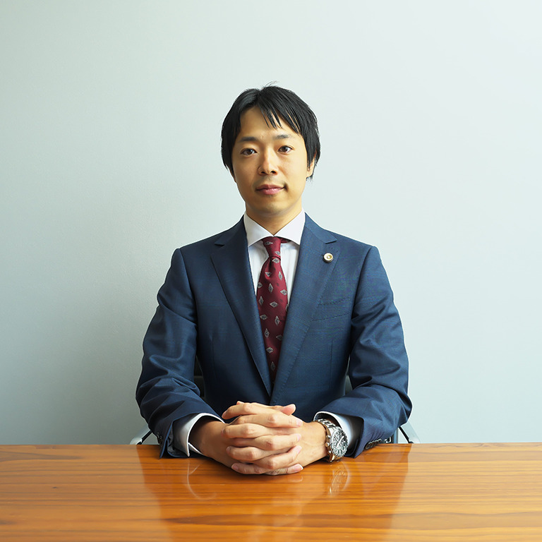 弁護士 小菅哲宏