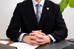 盗撮事件に強い弁護士｜示談の流れと弁護士費用を解説