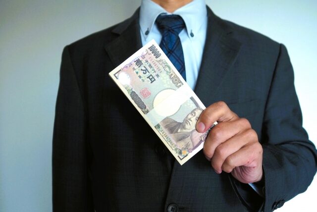 恐喝罪の時効は何年?刑事7年・民事(慰謝料)3年