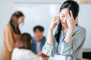 風俗店で勤務する女性が男性客から脅された