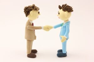 離婚届の証人は成人なら誰でも可能！不要な場合と自分で書くリスクを解説